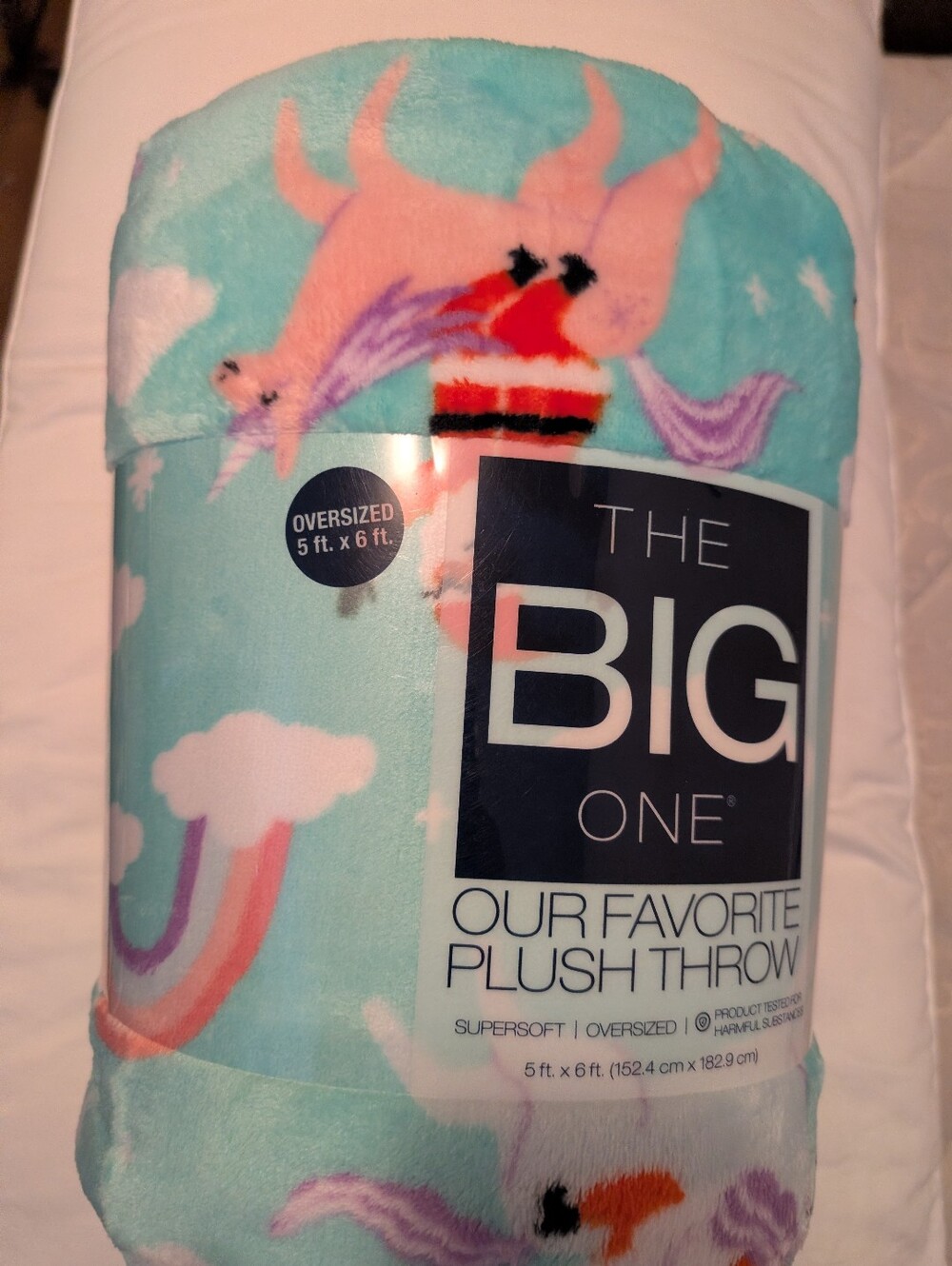The Big One Plush Throw 5Ft × 6Ft New